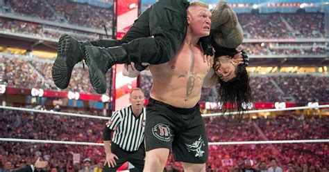 Top 20 Most Memorable Fights in the History of WWE - USA Jacket