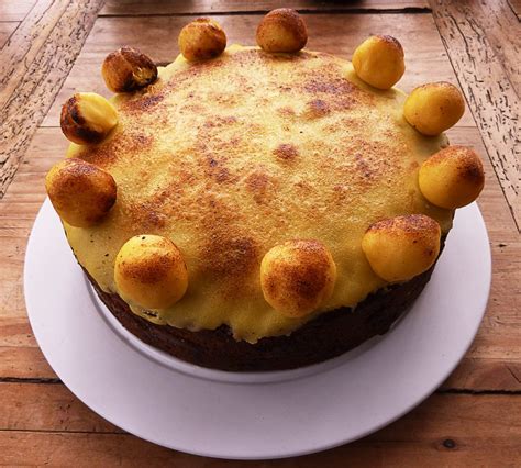 Simnel cake - What's the recipe today