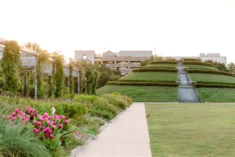 McGovern Centennial Gardens Gallery | Hermann Park Conservancy