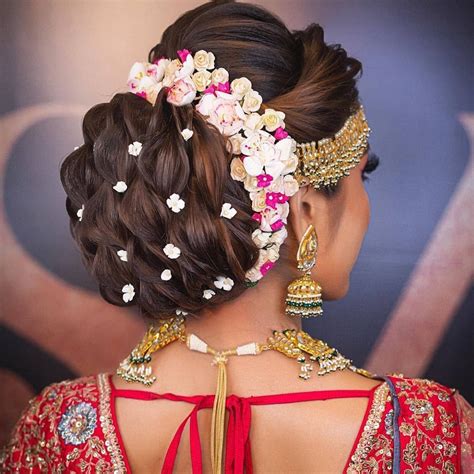 Fresh Bun Hairstyle For Indian Wedding For New Style - Stunning and ...