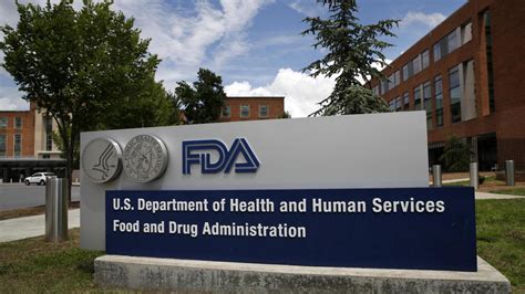 Manufacturers need FDA’s approval to alter COVID-19 vaccines | AP News