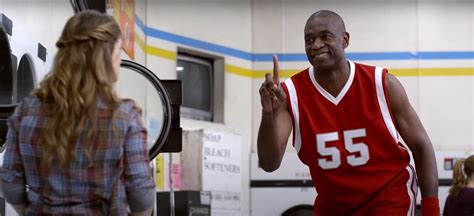 Geico: Dikembe Mutombo blocks your shot - DAILY COMMERCIALS