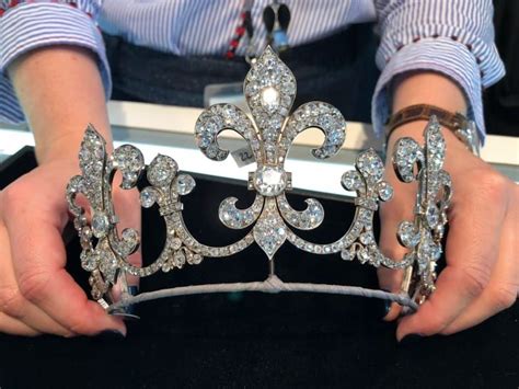 Marie Antoinette’s prized jewels up for auction | CNN | Royal jewelry ...