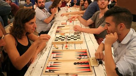 Backgammon Strategy For Beginners and Opening Moves