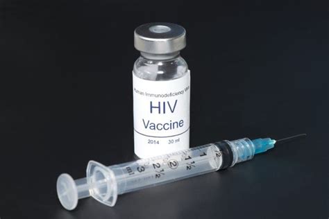 First patients dosed in HIV vaccine immunogens trial