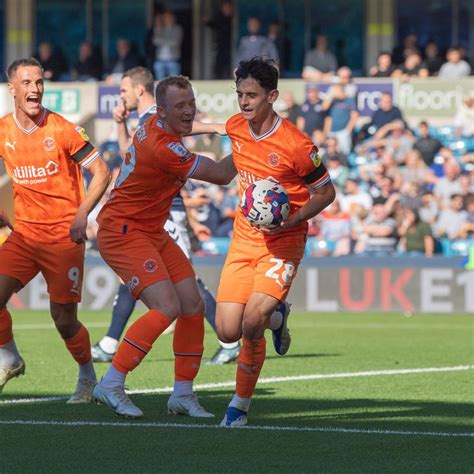 Video: Arsenal's Charlie Patino scores his 1st goal for Blackpool