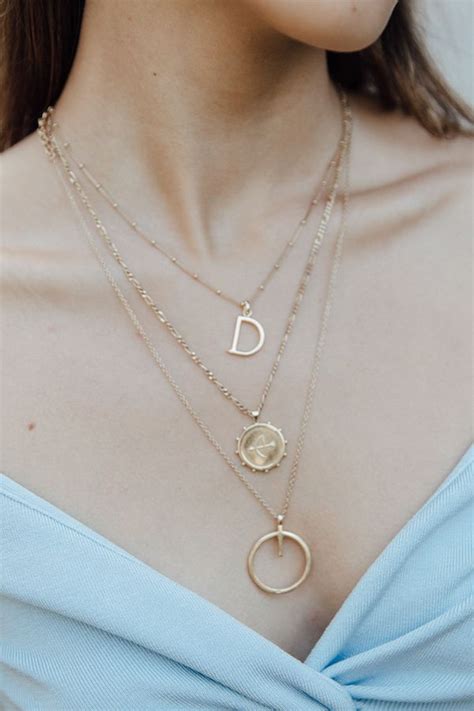 D Initial Necklace - Gold | Initial necklace gold, Diamond circle necklace, Initial necklace