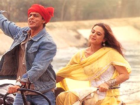 Veer Zaara Movie Stills - Bollywood Hungama