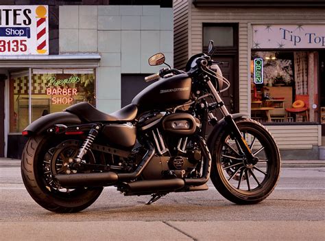 Harley-Davidson Motor Company | Automoto | Bicykl a Motorky