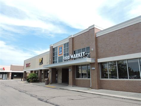 Canton Shopping Center Canton, MI - Cohn Commercial Properties