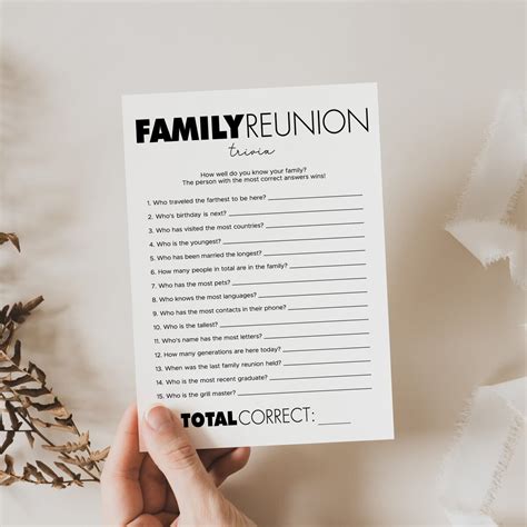 Family Reunion Trivia Quiz | Modern Themed | Printable