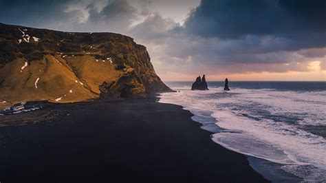 Aerial perspective of Reynisfjara black sand beach, Vik, Iceland | Windows Spotlight Images