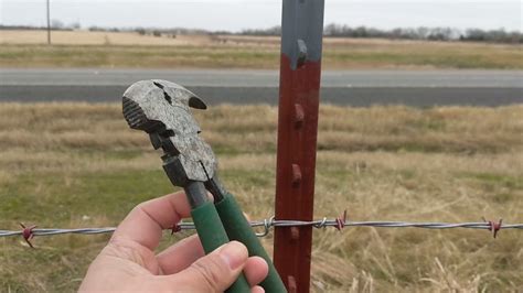 Fencing Tip for Spacing Barbed Wire on T Posts - YouTube