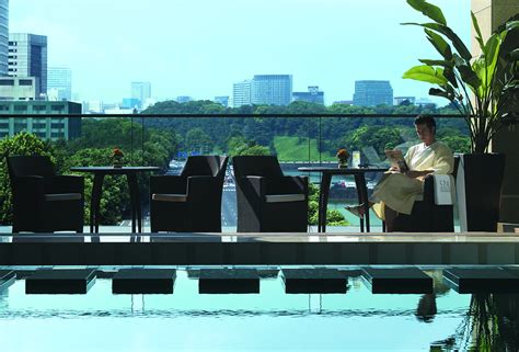 Peninsula Hotel Tokyo - 5-Star Grandeur Overlooking The Imperial Palace ...