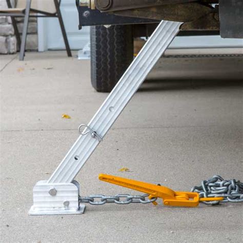 Camper Stabilizers | Keeping your camper secure.