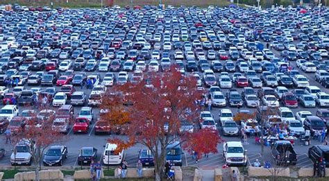 parking lot | Kauffman stadium lot | Dean Hochman | Flickr
