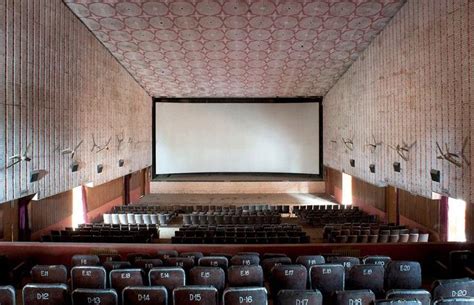 Oldest Cinema Theatres In India - Entertainments Weekly