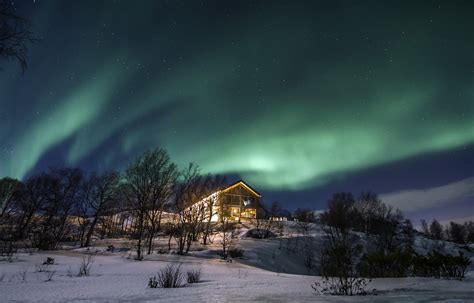 Kirkenes Snowhotel - Ice Hotel In Norway