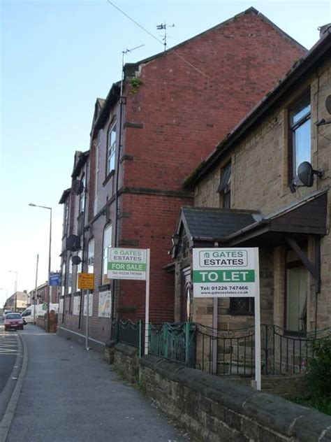 The Birdwell Venue, Sheffield Road,... © Christine Johnstone cc-by-sa/2.0 :: Geograph Britain ...