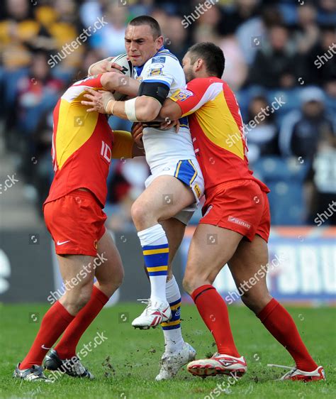 Kevin Sinfield Leeds Rhinos Blocked By Editorial Stock Photo - Stock ...