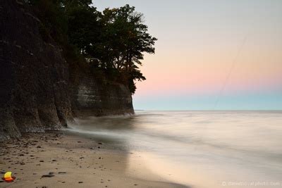 Daniel Novak Photo | One Beach, Different Looks