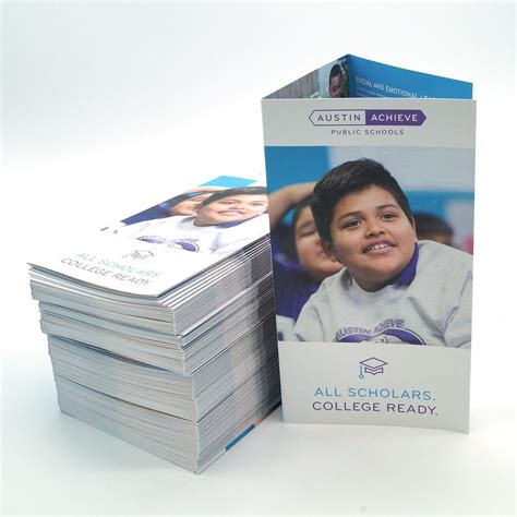 Folded Brochures – Effective Way To Display Business