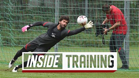 Inside Training: Brilliant goalkeepers session and fast-paced finishing - YouTube