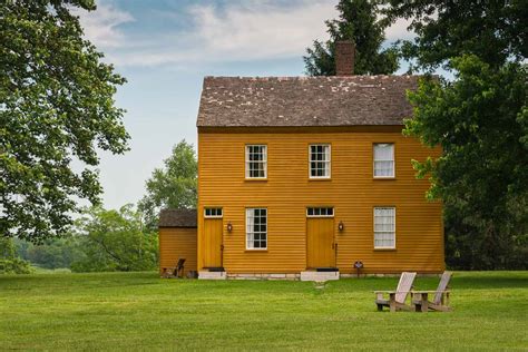 Discovering the Shaker Village of Pleasant Hill | Hardiman Images