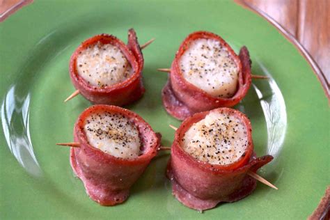 Bacon-Wrapped Sea Scallops - Measuring Cups, Optional