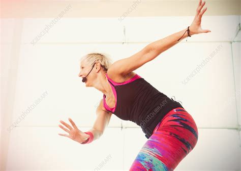 Fitness instructor leading aerobics class - Stock Image - F015/5724 ...