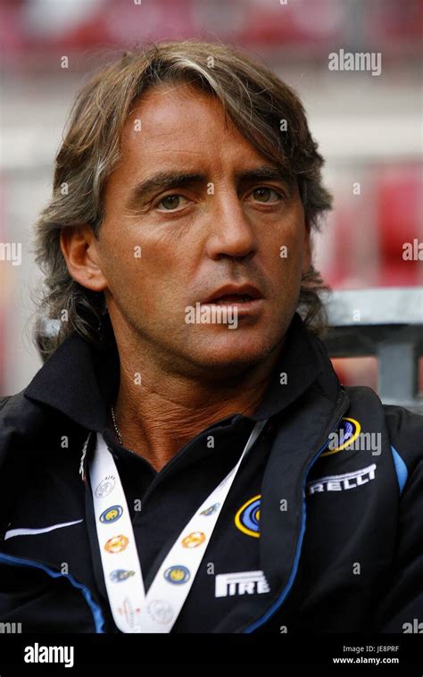 ROBERTO MANCINI INTER MILAN MANAGER AMSTERDAM ARENA AMSTERDAM HOLLAND ...