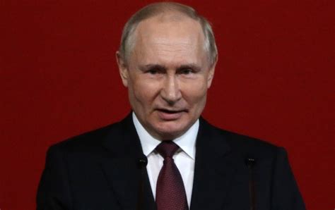 In ceding power to wiser generals, Putin is learning from his mistakes