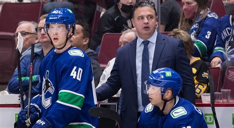 Former Canucks head coach Travis Green says coaching in Canadian market ...