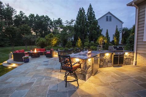 Outdoor Kitchen Lighting: Ideas & Tips for Northern Virginia Homeowners