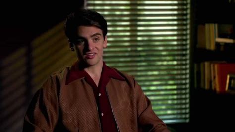 Jersey Boys: Vincent Piazza "Tommy DeVito" Behind the Scenes Movie Interview | ScreenSlam - YouTube