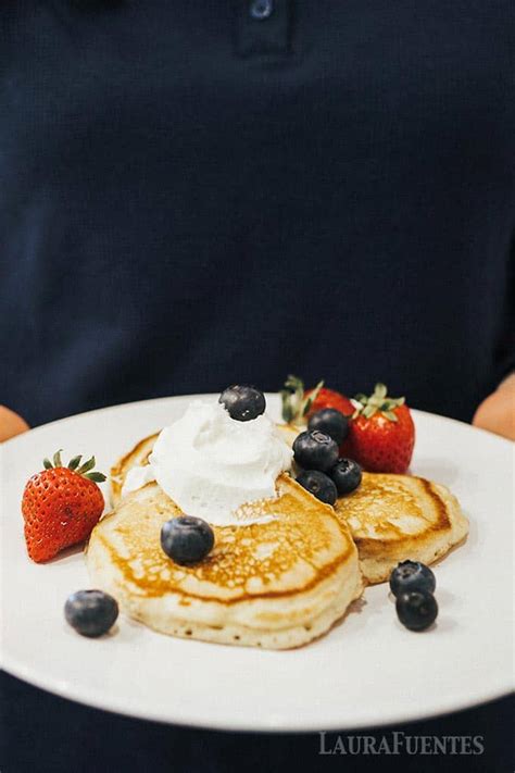 Easy Gluten Free Pancake Recipe (the fluffiest pancakes ever!)