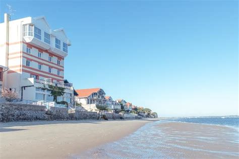 HÔTEL LES VAGUES (Arcachon) - Hotel Reviews, Photos, Rate Comparison - Tripadvisor