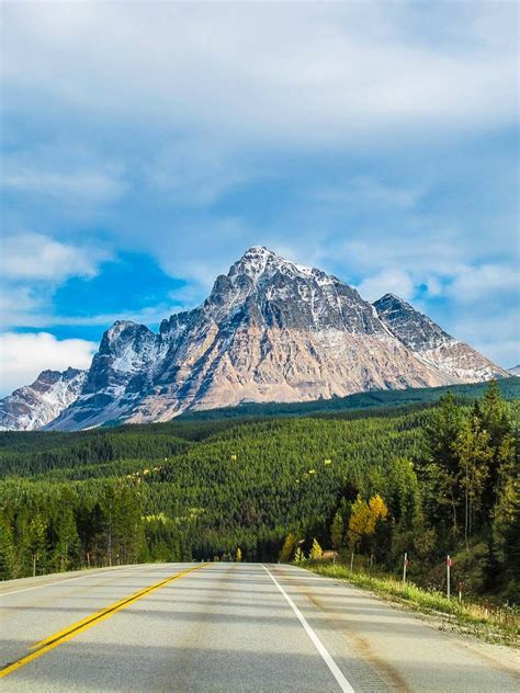 Road Trip Across Canada - Nomadbiba | Amazing travel destinations, Road ...