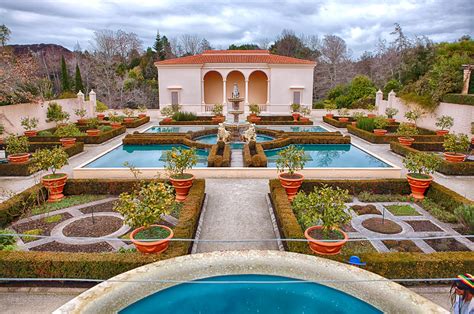 What Karen Sees: Hamilton Gardens, New Zealand