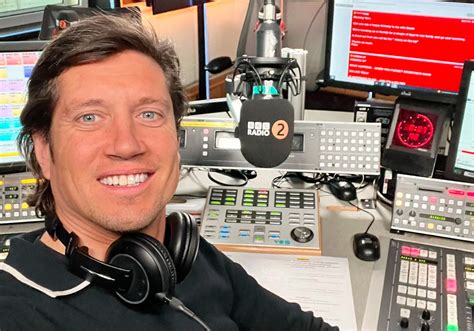 Vernon Kay to replace Ken Bruce on BBC Radio 2’s morning show – RadioToday