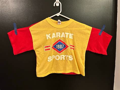 Vintage 1987 KARATE SPORTS Crop Top Gym Dojo T Shirt … - Gem