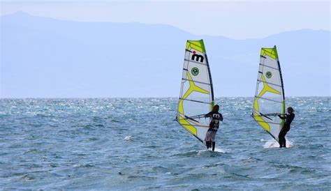 Kitesurfing & Windsurfing in Spain 2024 - Rove.me