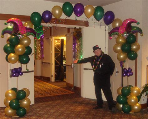 Mardi Gras Balloon Decorations | Party Favors Ideas