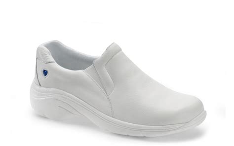 17 Best Nursing Shoe Brands To Get You Through Your Shift