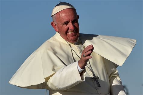 Pope Francis: Pope gifted soccer ball by Chicago Fire fan - Sports Illustrated