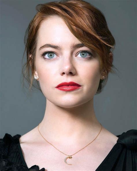 Emma Stone - Celeb Hottie