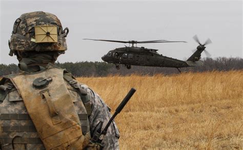 101st Airborne advances training with Army network | Article | The ...