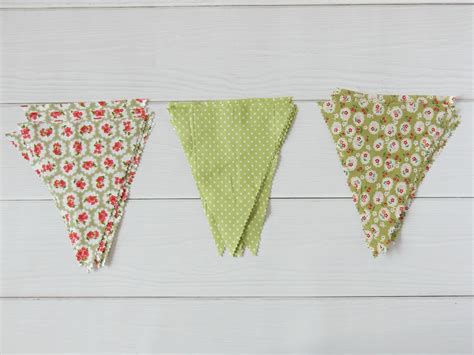 Easy DIY Bunting - Emily Claire Writes