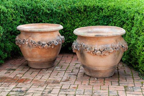 Weathered terracotta tree pot / xl planter