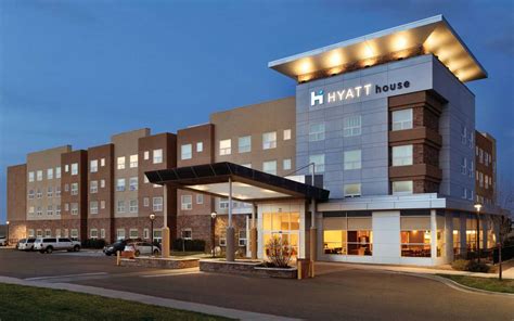 The 8 Best Hotels Near Denver International Airport